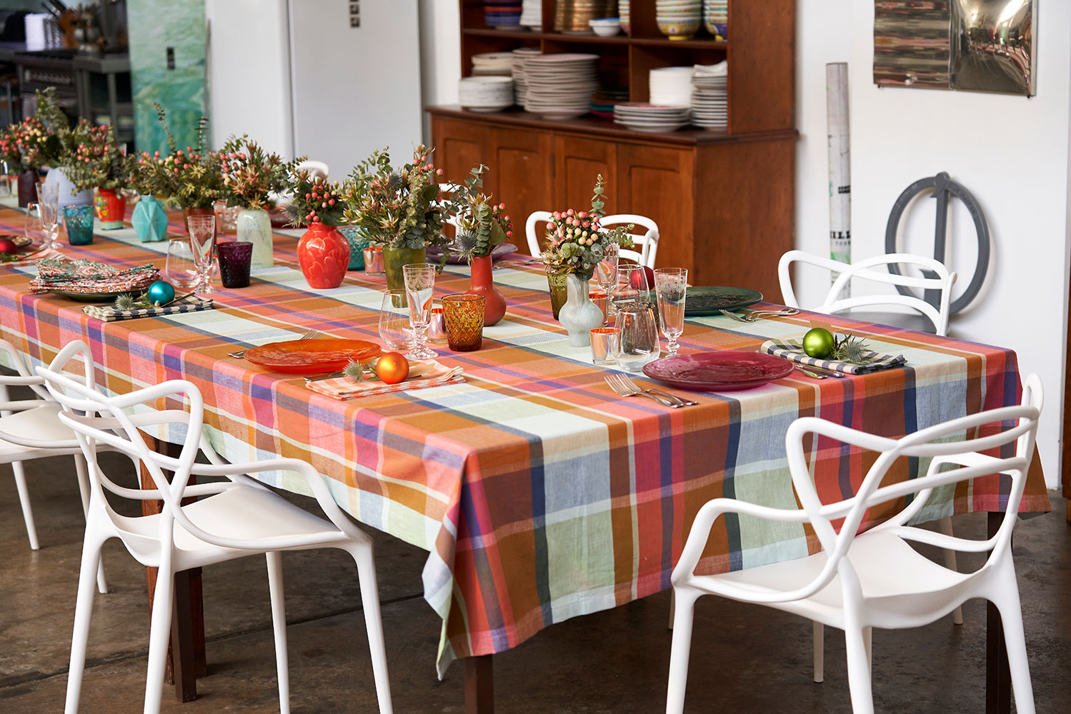 No Chintz Tablecloth and Napery Sets Australia