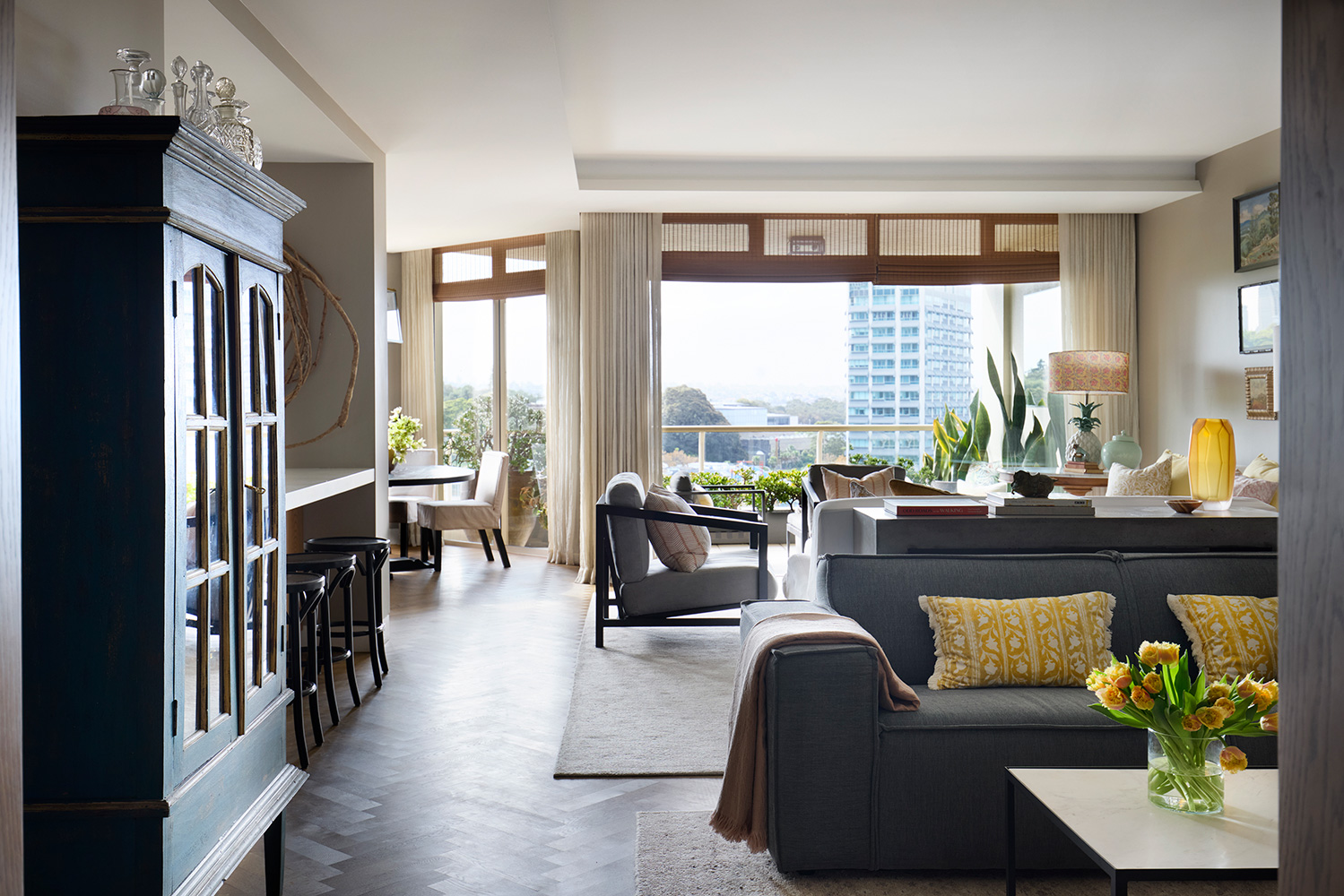 Crown Street Apartment - No Chintz Interior Decorating Project