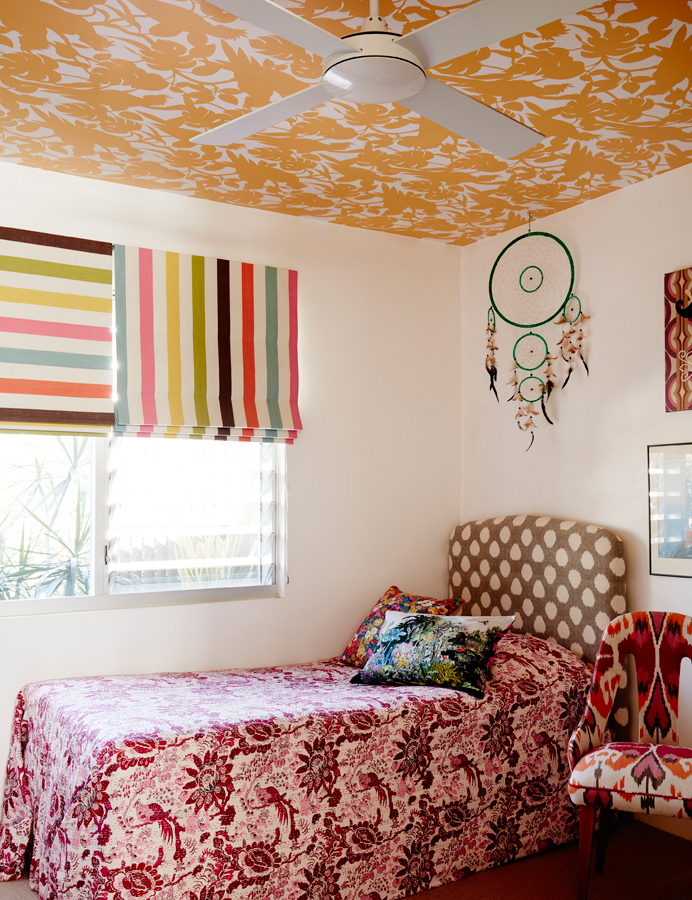 Roman Blinds and Wallpaper Ceiling