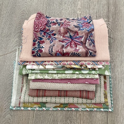 Mini Fabric Bundle 16